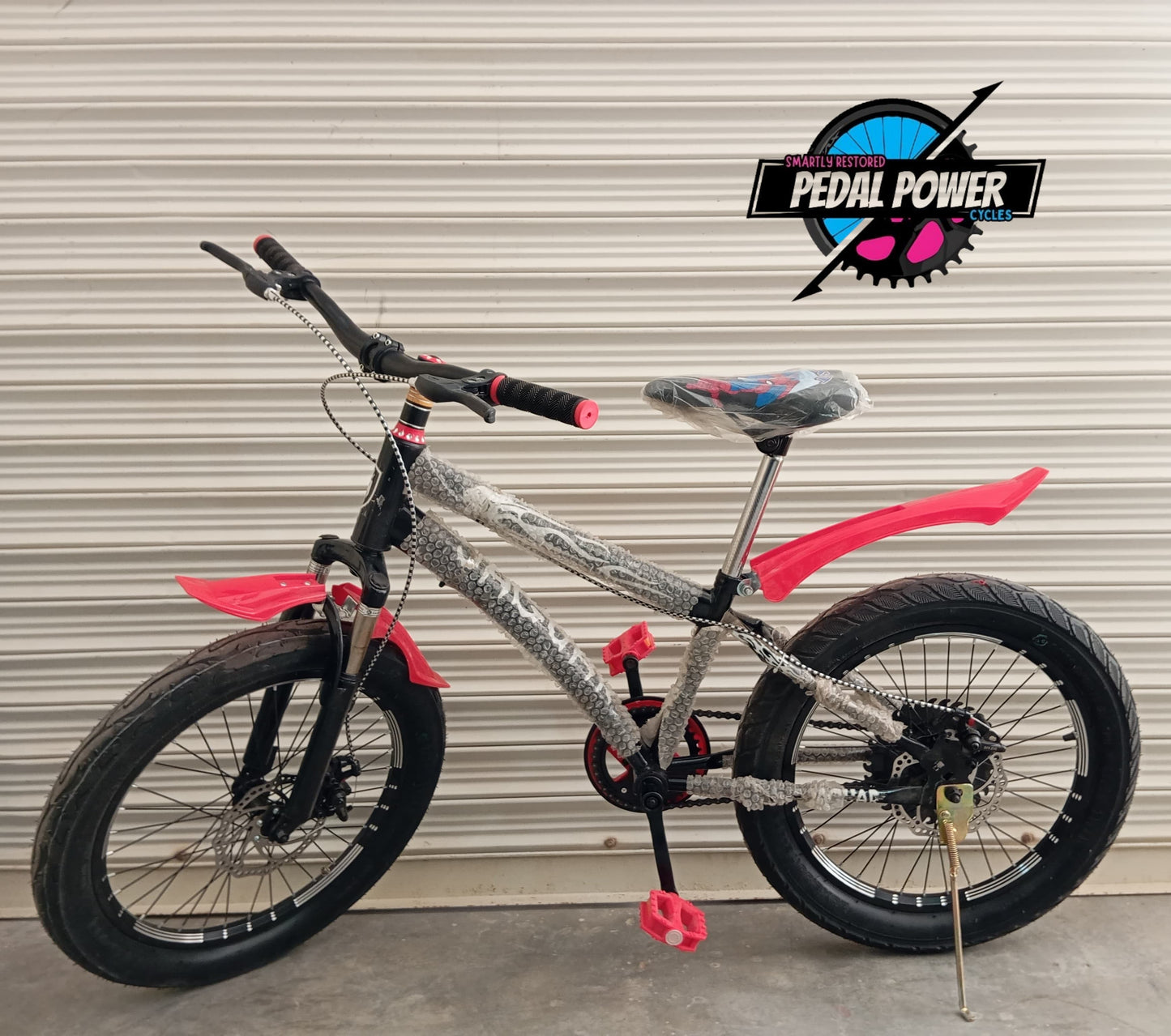 BICYCLE 20 Size With Gears and Jumps